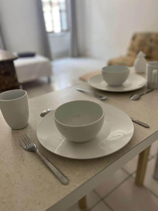 Le Monnai Apartment นีมส์ ภายนอก รูปภาพ